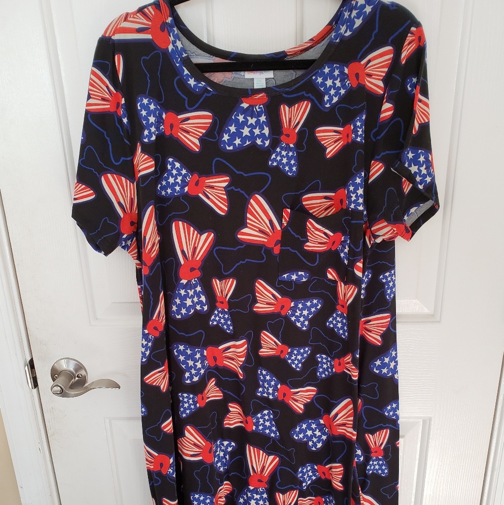 Americana Carly